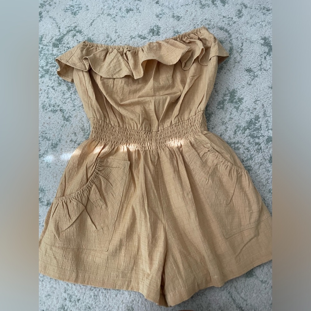 Brand new Yellow strapless romper